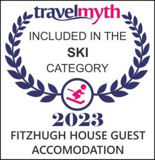 Fitzhugh House Guest Accomodation Hotel แจสเปอร์ ภายนอก รูปภาพ