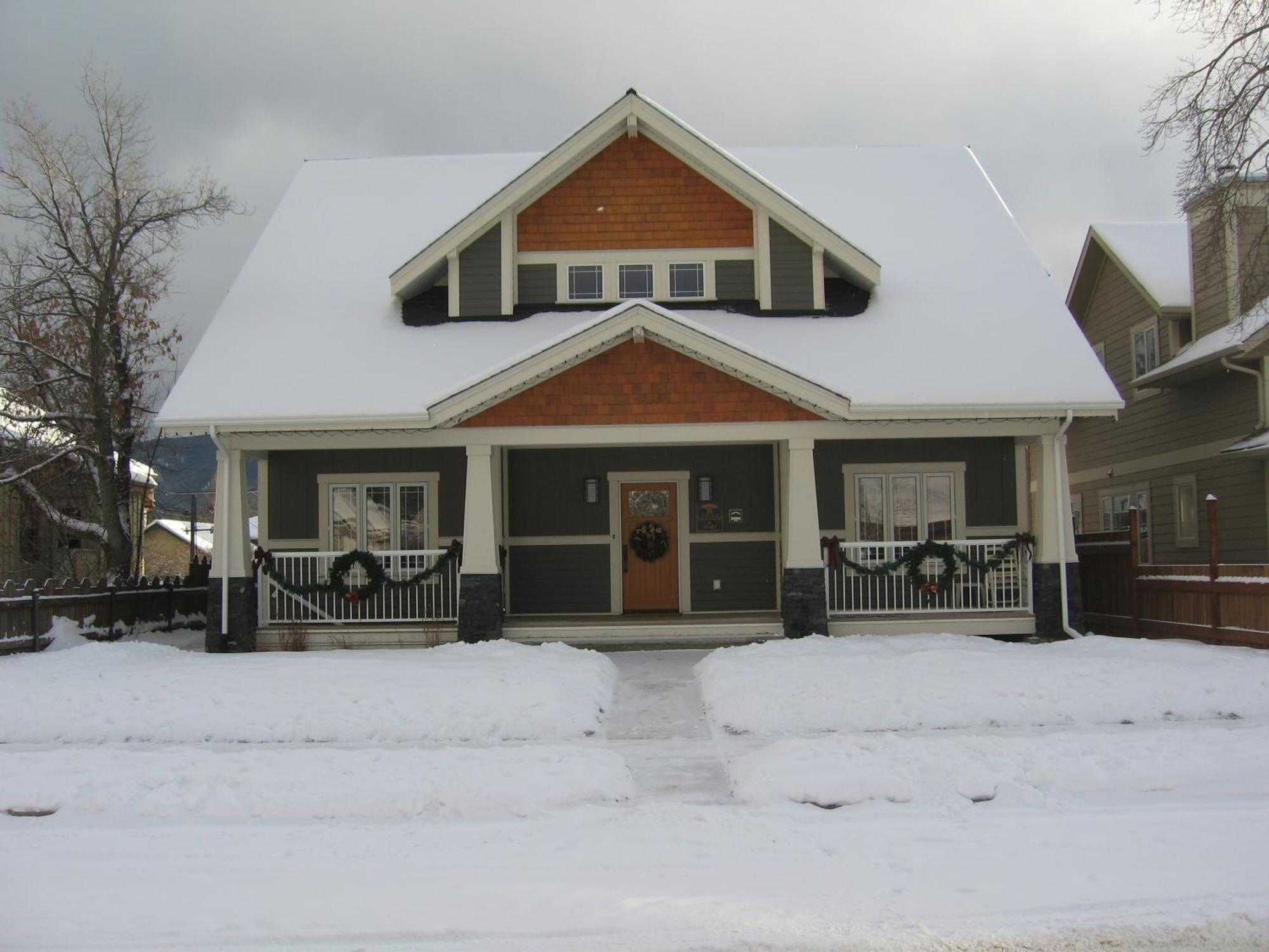 Fitzhugh House Guest Accomodation แจสเปอร์ ภายนอก รูปภาพ